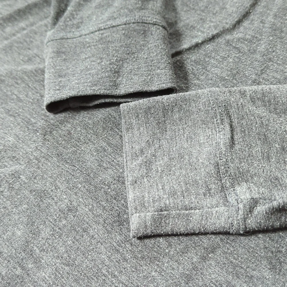 LLUNYA I Gray Grey Relaxed Good in Bed Crew Neck Long Sleeve Lounge Shirt, M - Picture 10 of 16